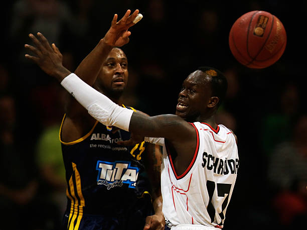 团队内部依 团队内部依