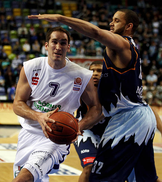 质性行动 质性行动